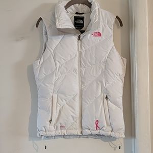 Like new white the north face vest